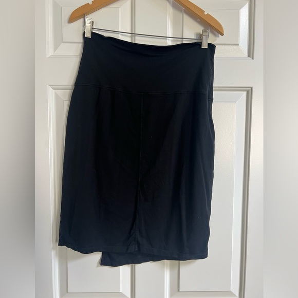 Athleta Classic Black Women's Skirt - M - Picture 3 of 3